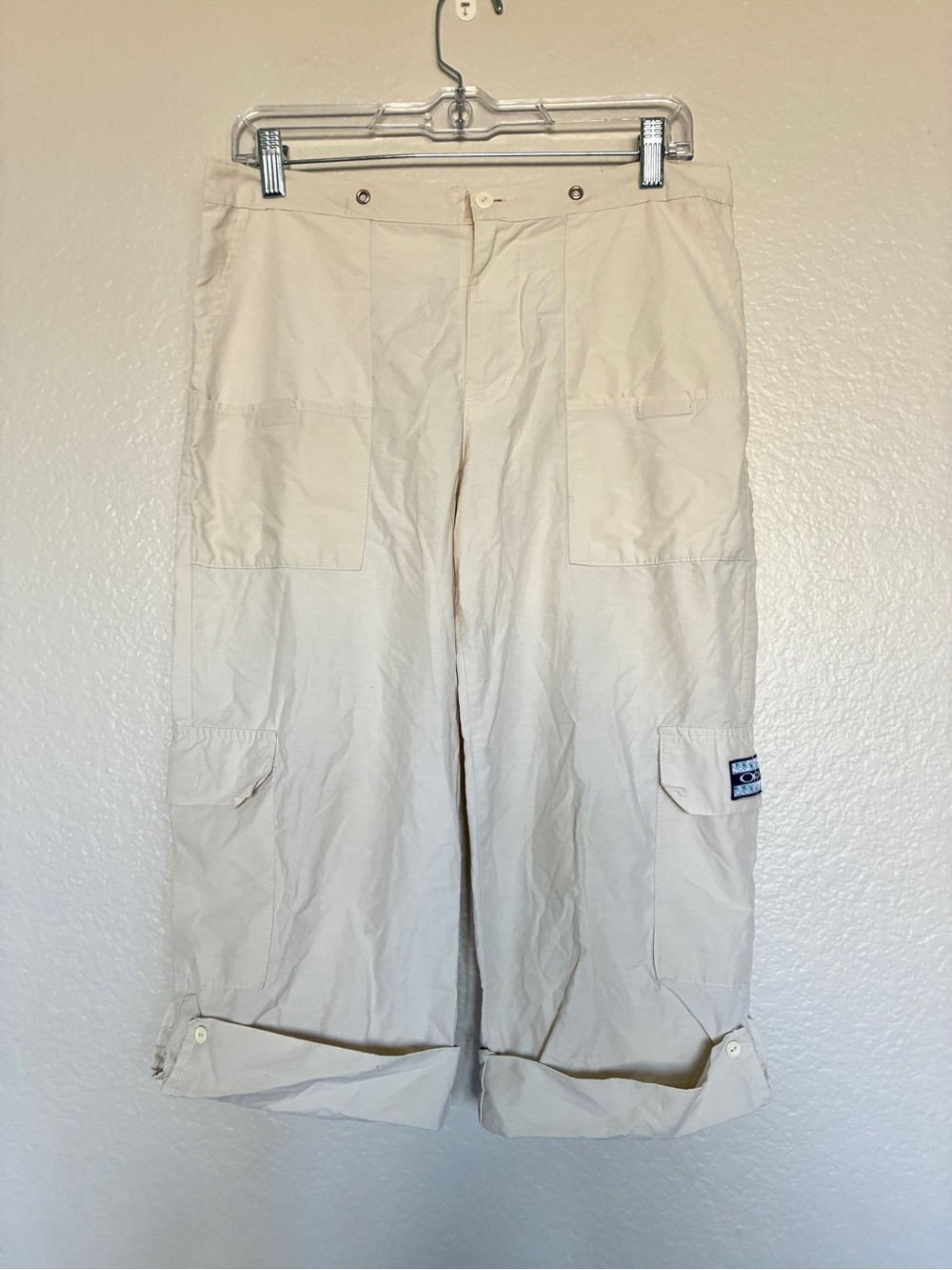 VTG OP Ocean Pacific Cream Cargo Capris Size 7 Vintage Flower Y2K Op Patch Surf